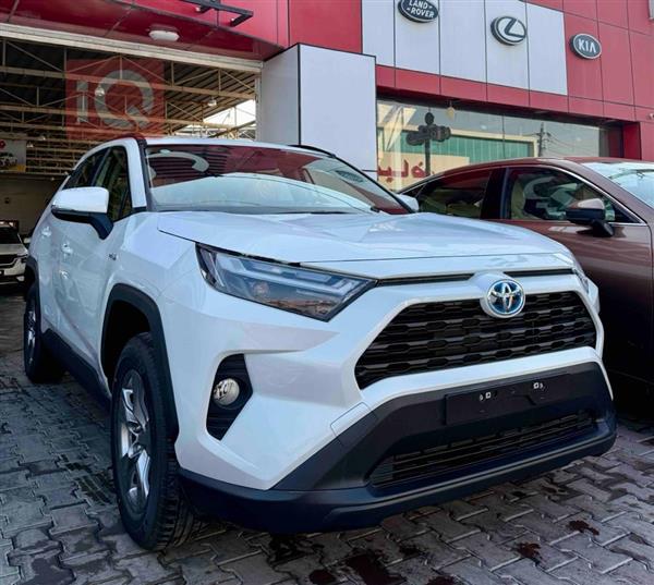 Toyota for sale in Iraq